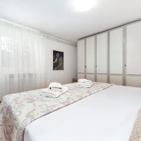 Casa Ana Daire